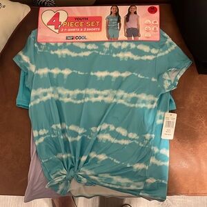 NWT 42 Degrees girls 4 piece short set. Size 10/12